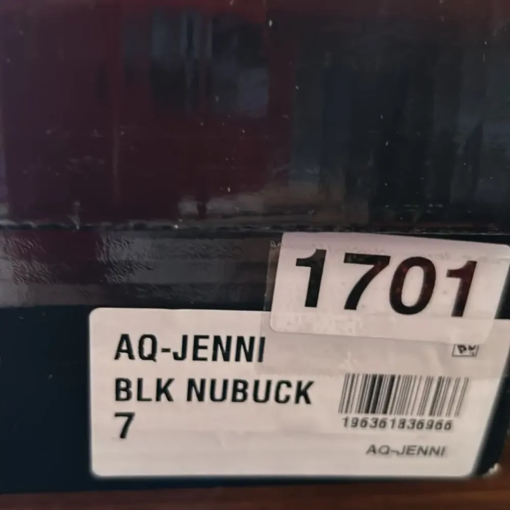 Aqua Jenni Ankle Strap Strappy Flared Heels NEW Size 7